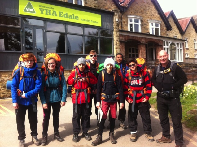 Group ready to go in front of YHA Edale